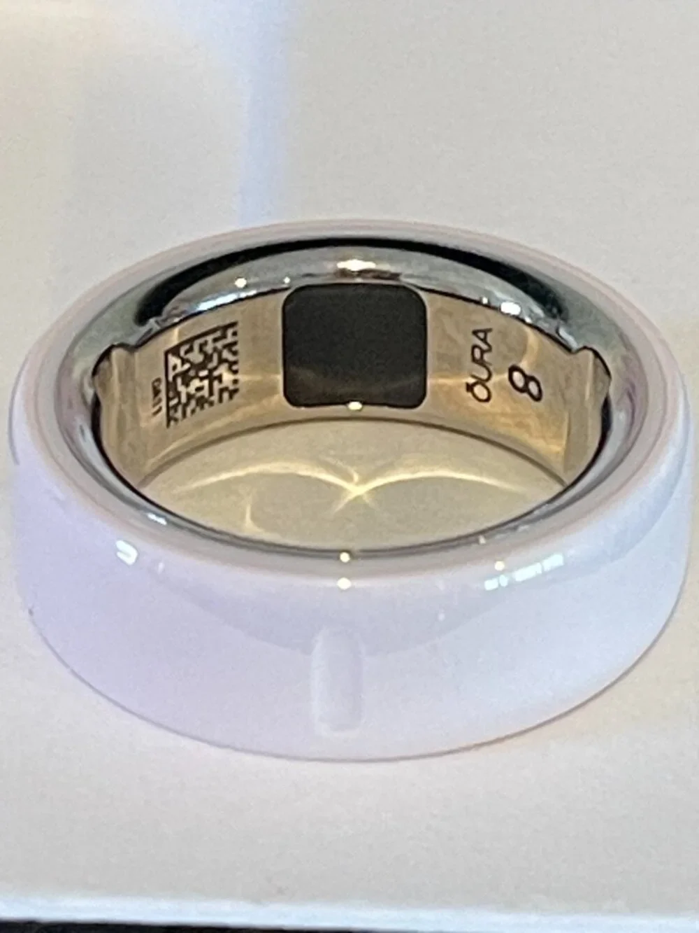 New OURA Ring Ceramic Petal Size 8 In Box